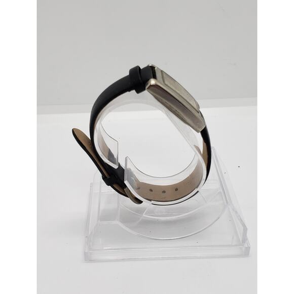 Precision by Gruen men's watch. Square face with gold trim. GP437L, 138, PC21 - Picture 4 of 9